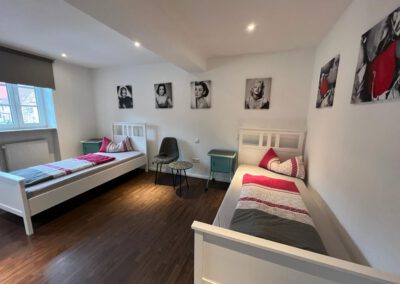 Günstige Monteurzimmer und Ferienwohnungen in Thaleischweiler